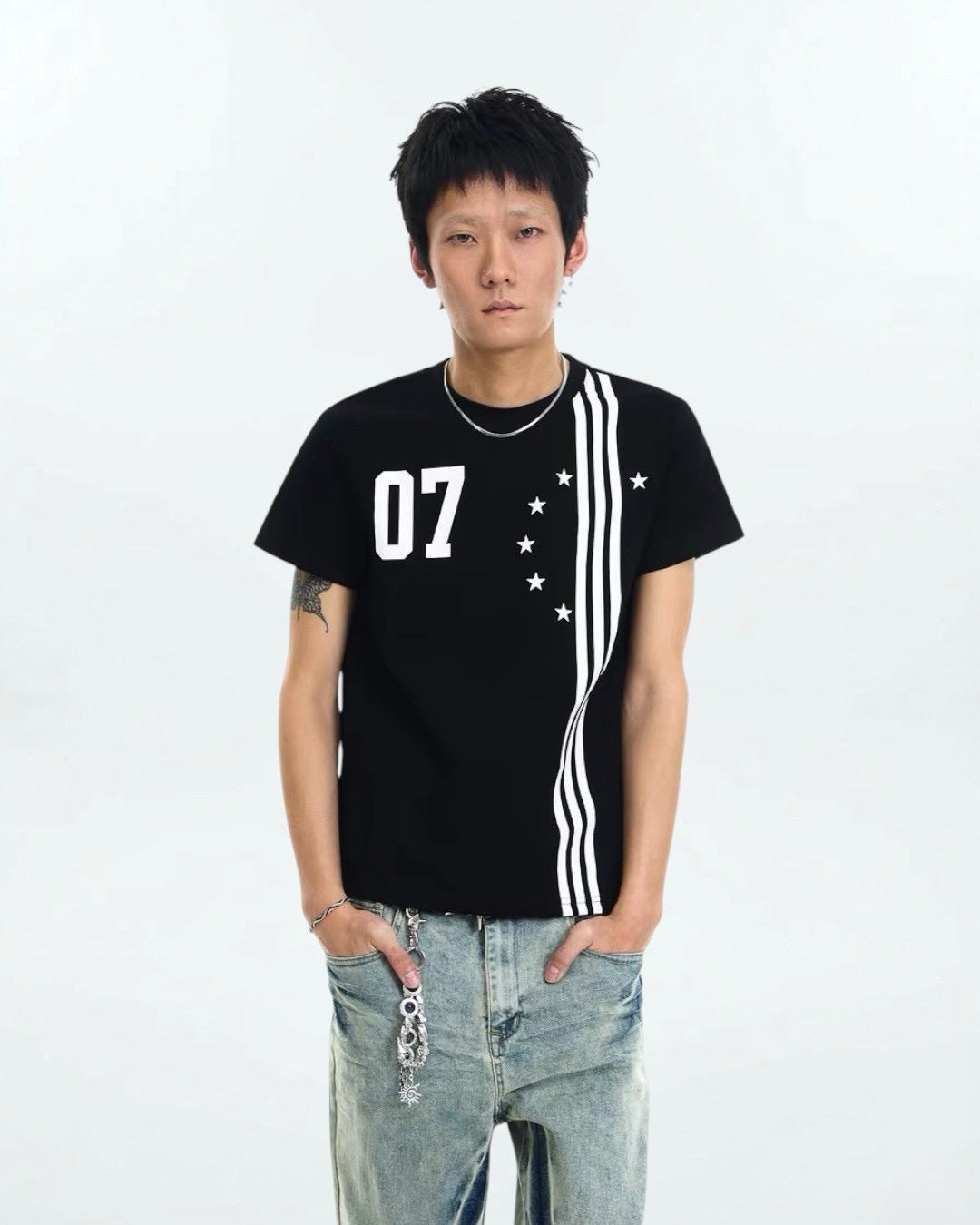 07 Star Graphic Striped Tee
