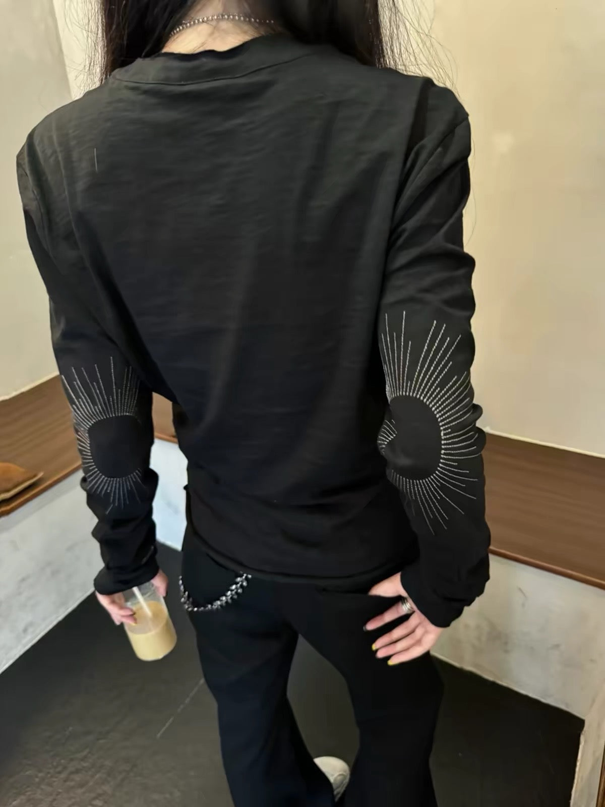 Eclipse Elbow Graphic Tee (2color)